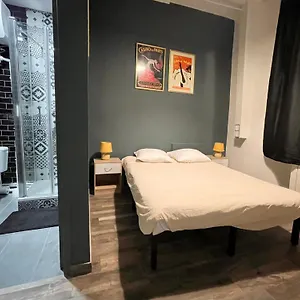 두 글로브 파리